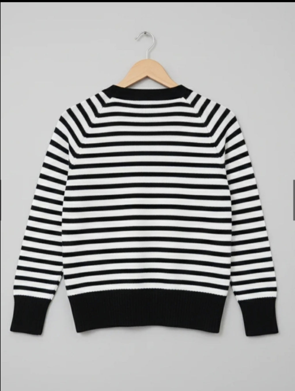 Women's Black & White Striped V-Neck Knit Cardigan